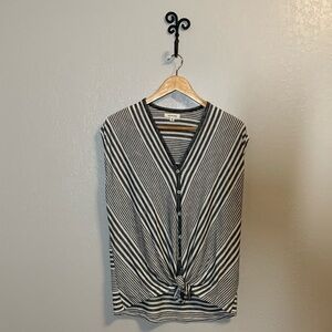 3/$25 Max Studio Women’s Sleeveless Top,  Size Small